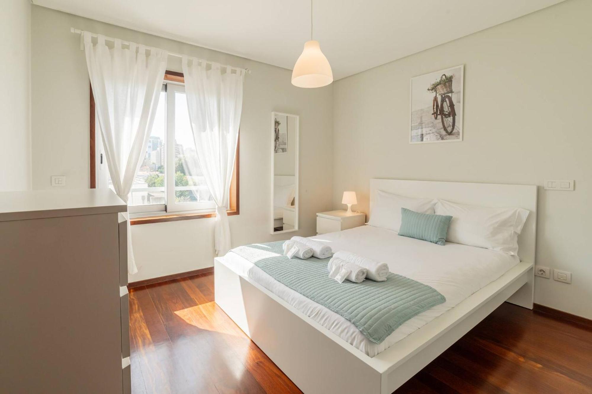 Modern Cedofeita By Hosty Apartment Porto Exterior photo
