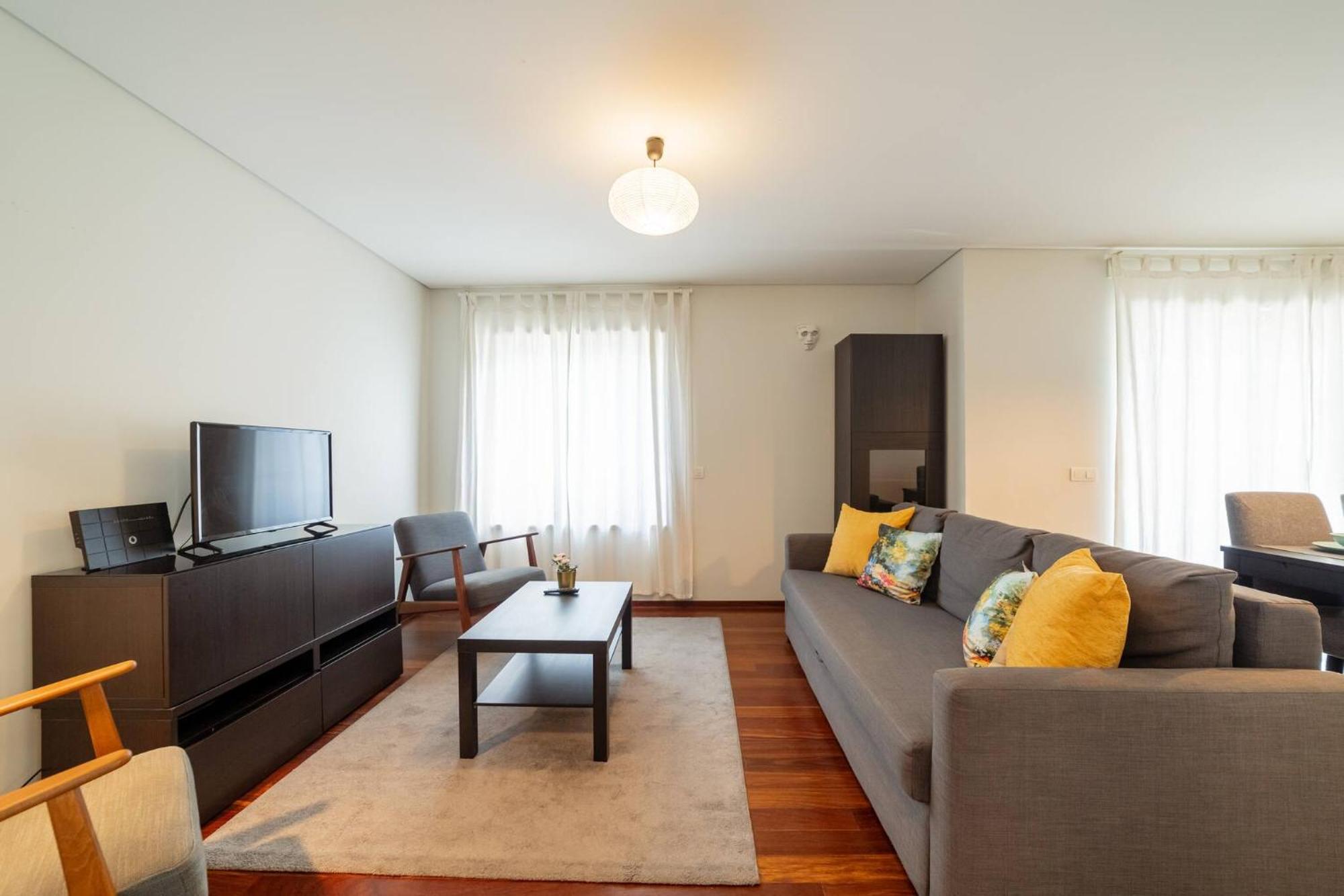 Modern Cedofeita By Hosty Apartment Porto Exterior photo